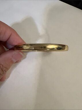 Gold Filled Women’s Bangle Bracelet